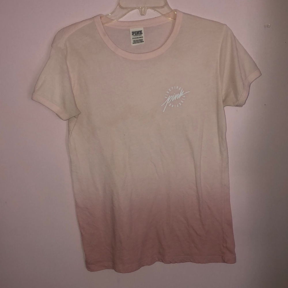 VS Pink T